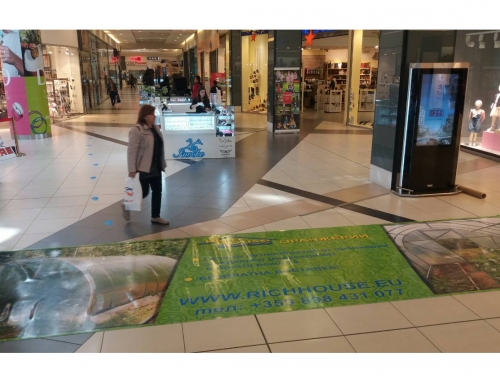 3D floor advertising for greenhouses